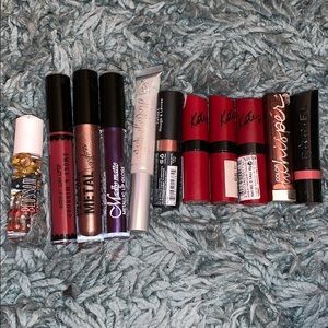 Random lip bundle